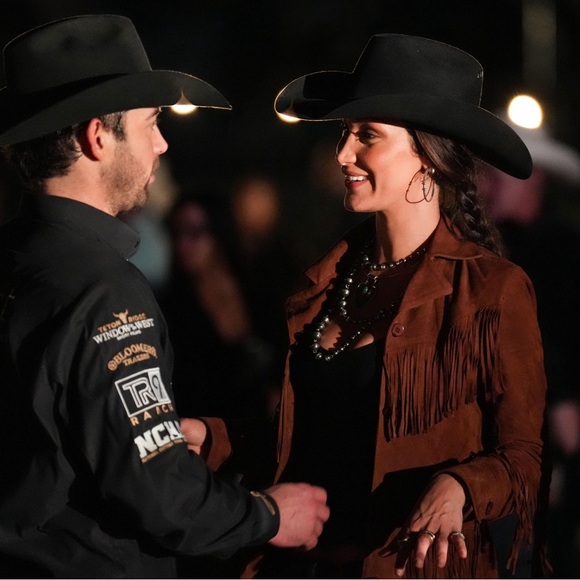 Vintage Brown Suede Vest - Western style - Picture 5 of 7